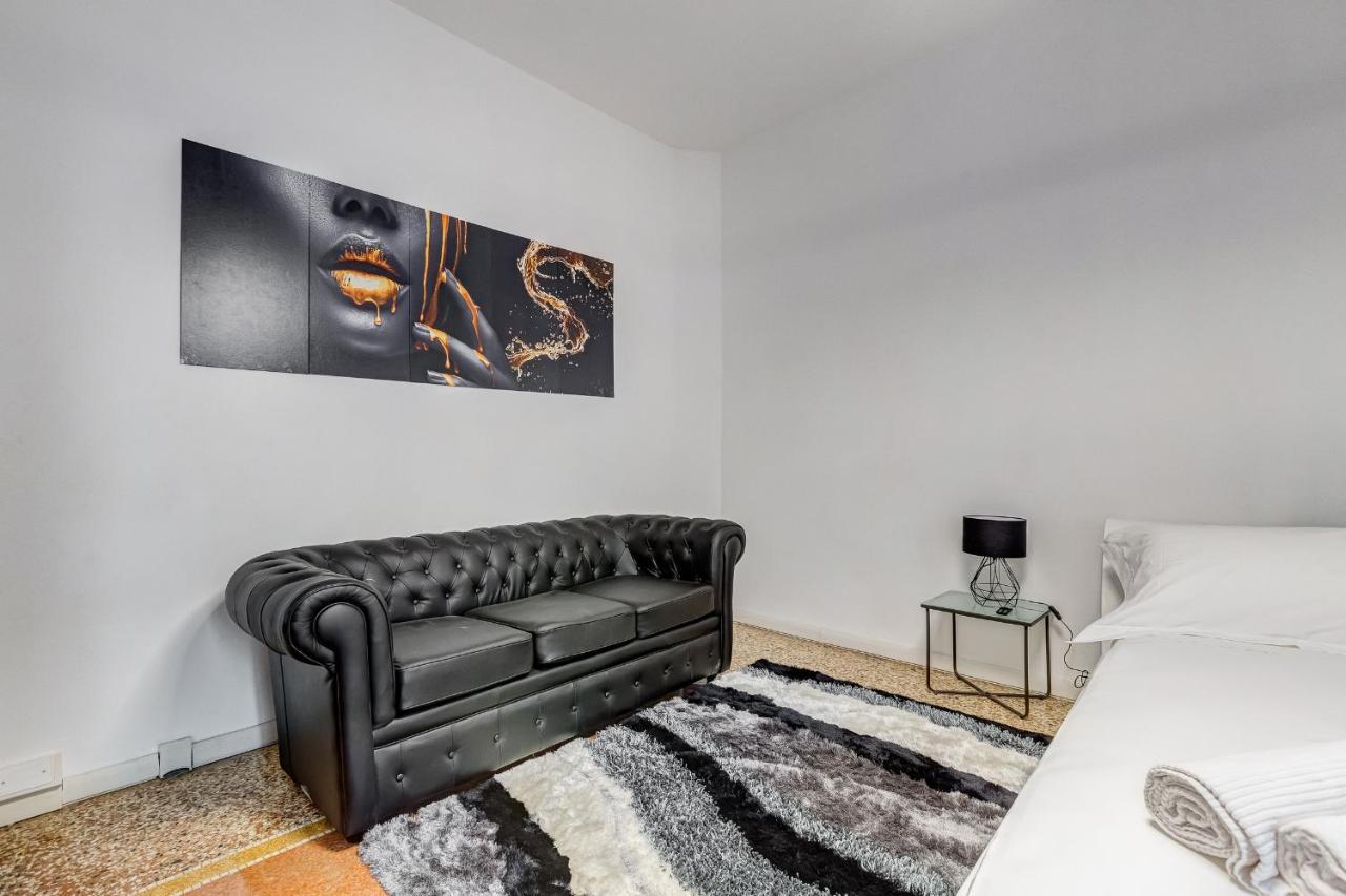 Re Di Roma Guest House Экстерьер фото